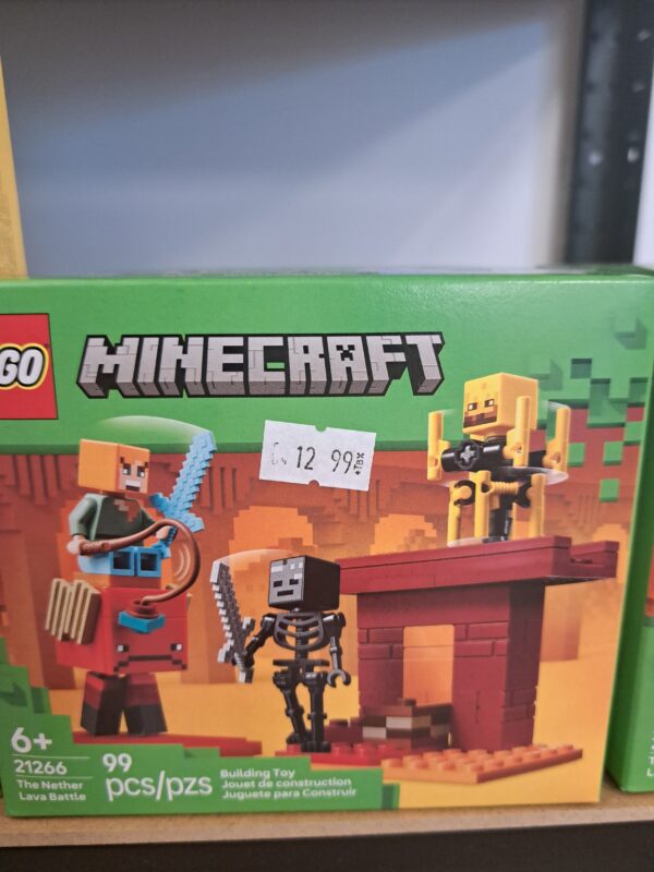 lego minecraft lava battle
